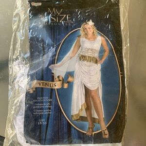 Halloween Venus costume